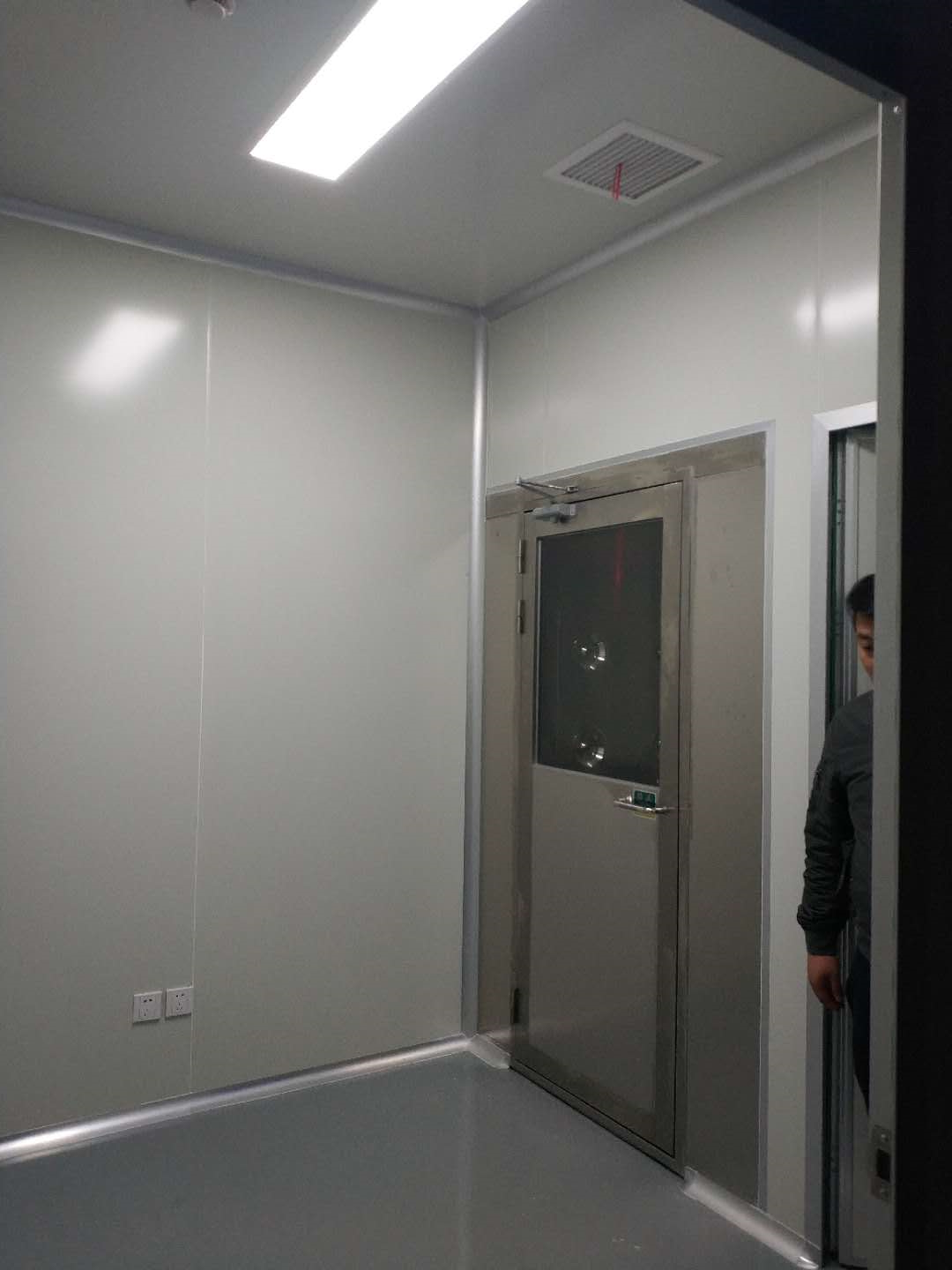 净化车间装修施工图片